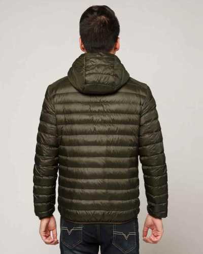 Men's All Season Ultra Lightweight Packable Down Jacket Water and Wind Resistant Breathable Coat Big Size Men Hoodies Jackets